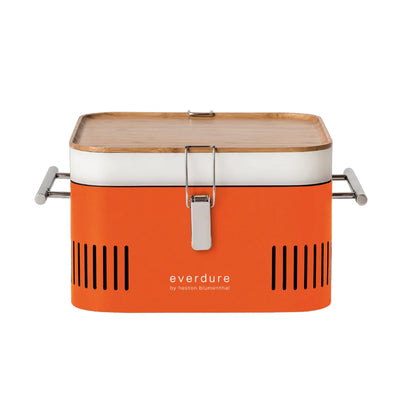 Everdure CUBE™ Easy Charcoal Grilling On The Go